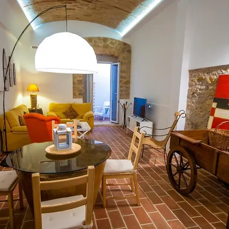 Casa Do Poco 3*